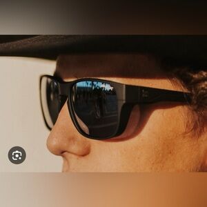 NWOT - Authentic - BEX - Mica Polarized Sunglasses - Black/Grey